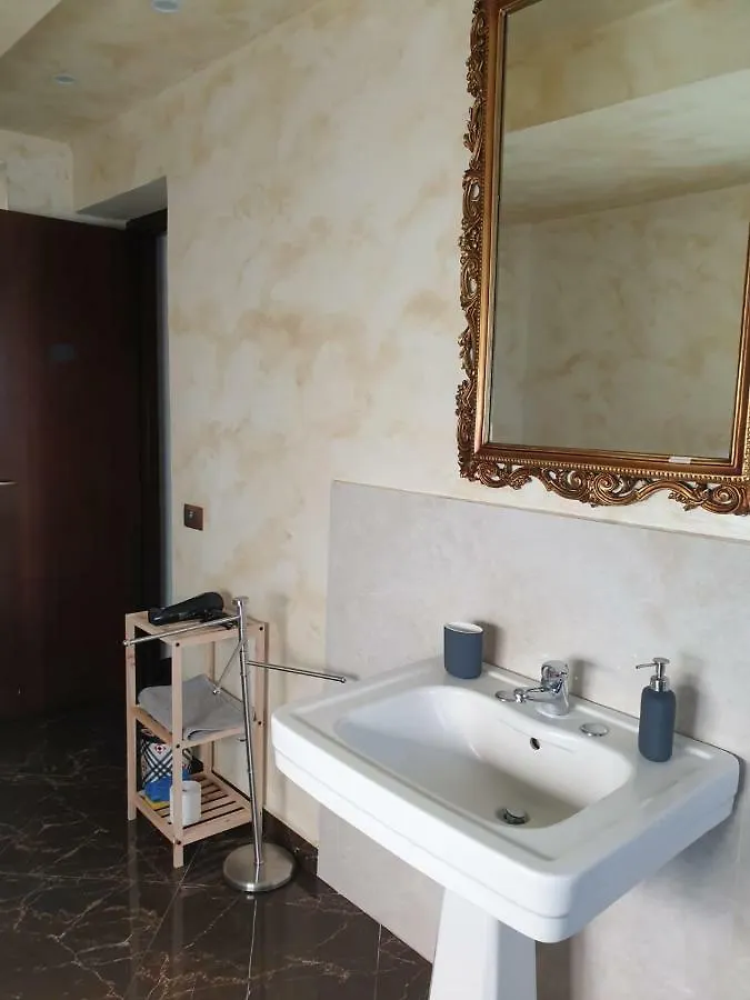 Casa vacanze Dependance Villa Elisabetta Tremestieri Etneo
