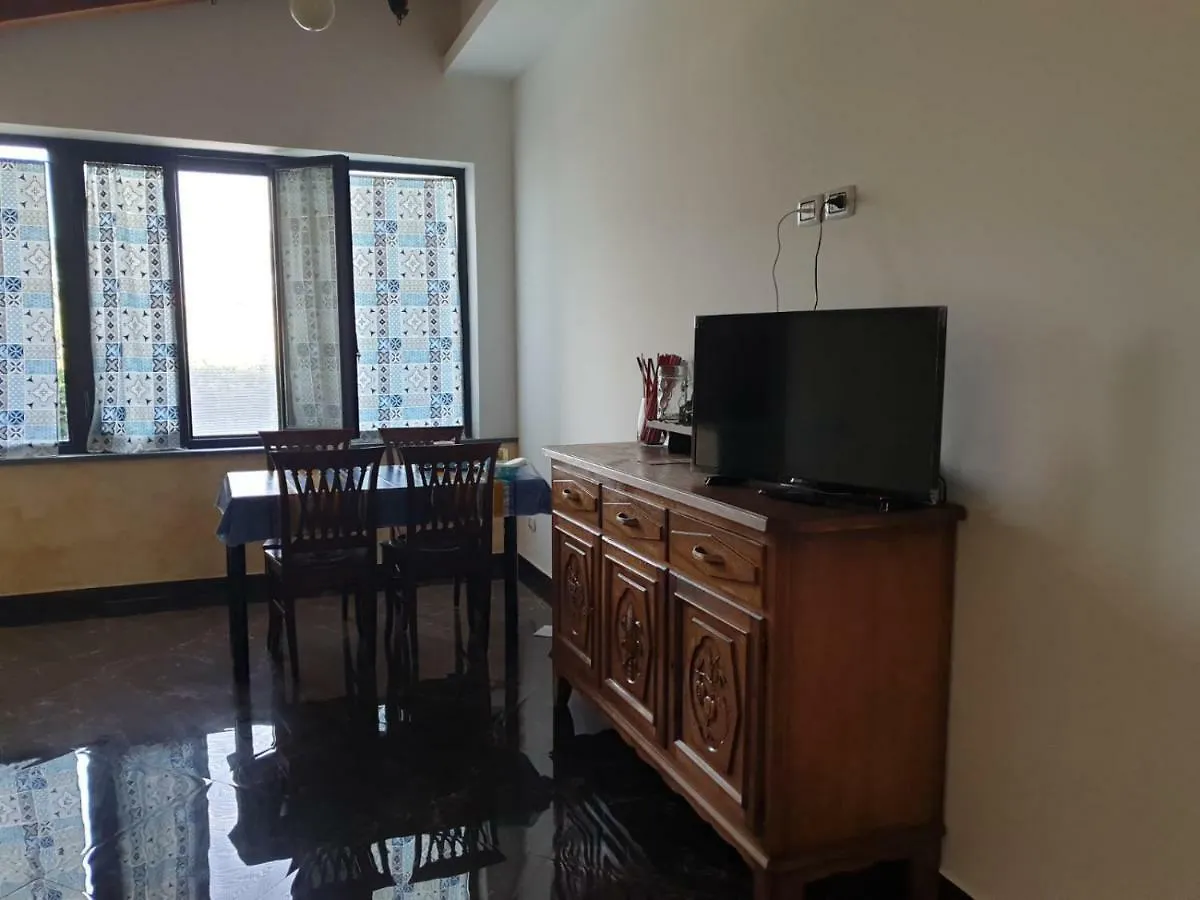 Holiday home Dependance Villa Elisabetta Tremestieri Etneo Italy