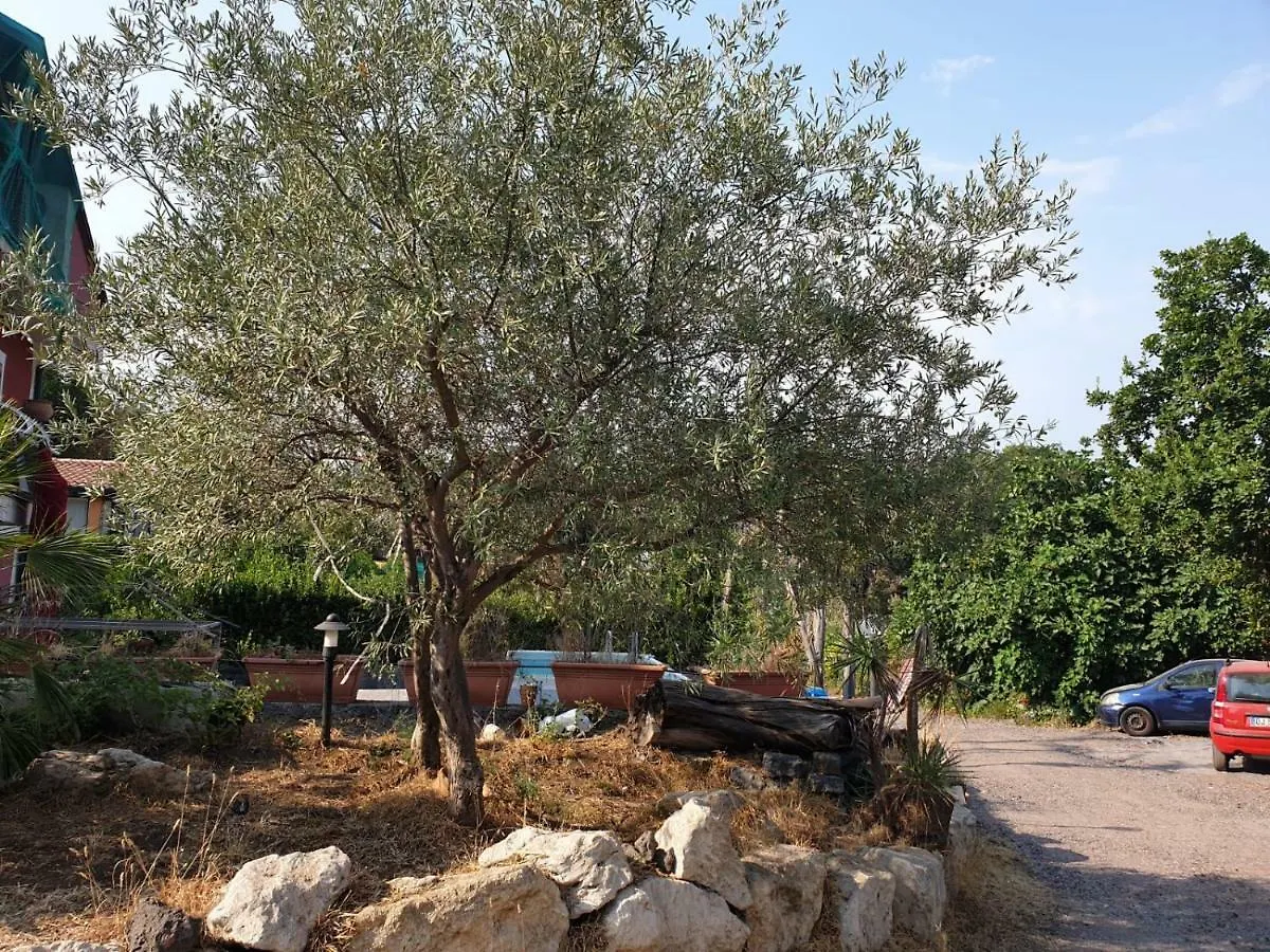 Holiday home Dependance Villa Elisabetta Tremestieri Etneo